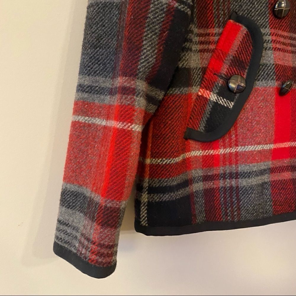 Woolrich Plaid Wool Peacoat (Medium) -> Woolrich Plaid Wool Peacoat (Medium) - Picture 12 of 15